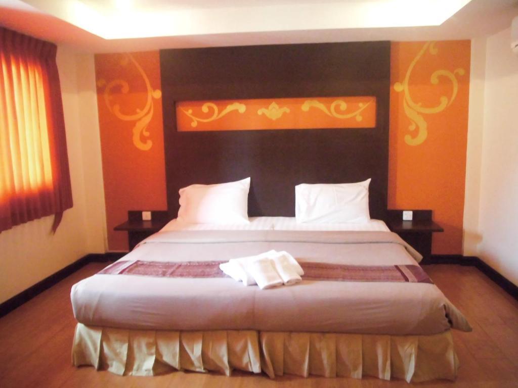 Hotel Baan Chalelarn HHQ Habitación foto